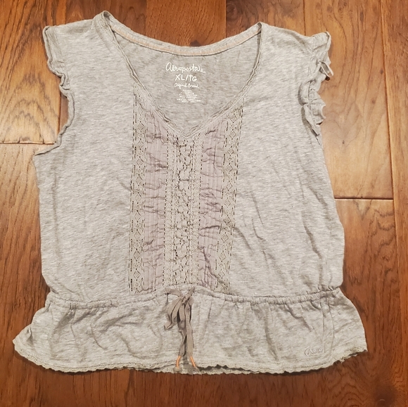 Aeropostale Tops - Aeropostale gray top